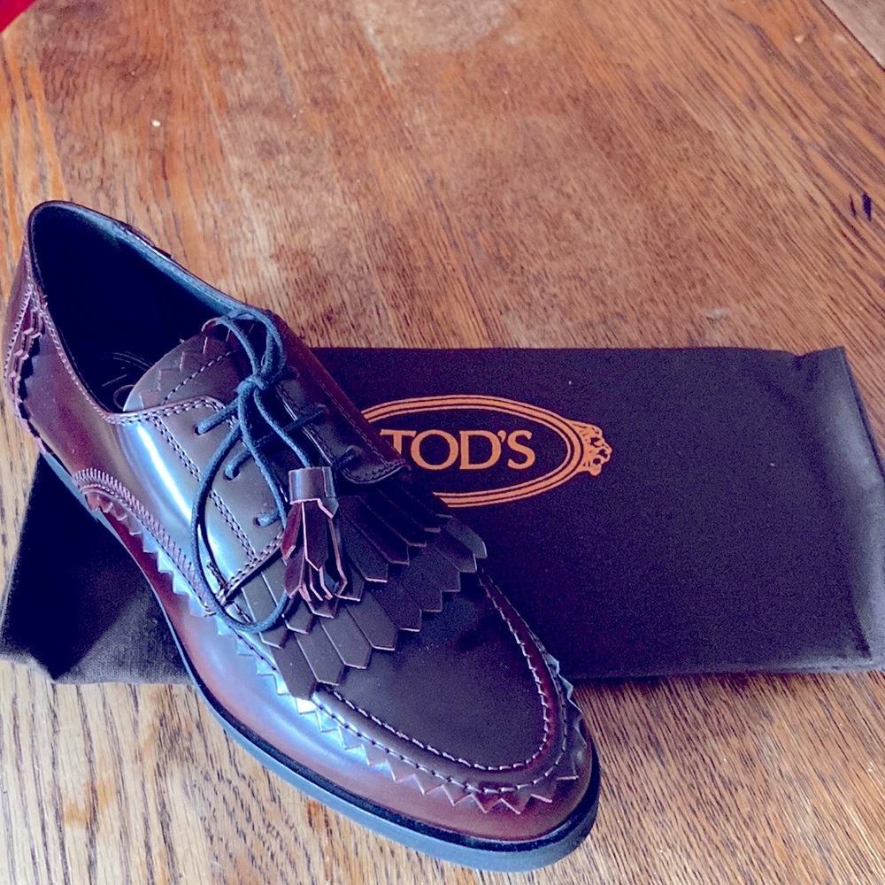 Tod’s Women’s Size 37 Cordovan (deep burgundy) Shoes
